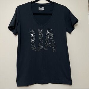 Under Armour V-Neck Tee with textured‎ logo Size Medium